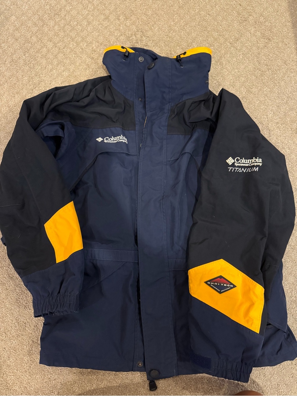 Columbia Titanium Men's Navy & Yellow Jacket
